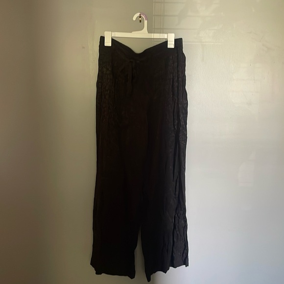 Nine West; Black Wide Leg Pants - Picture 1 of 3